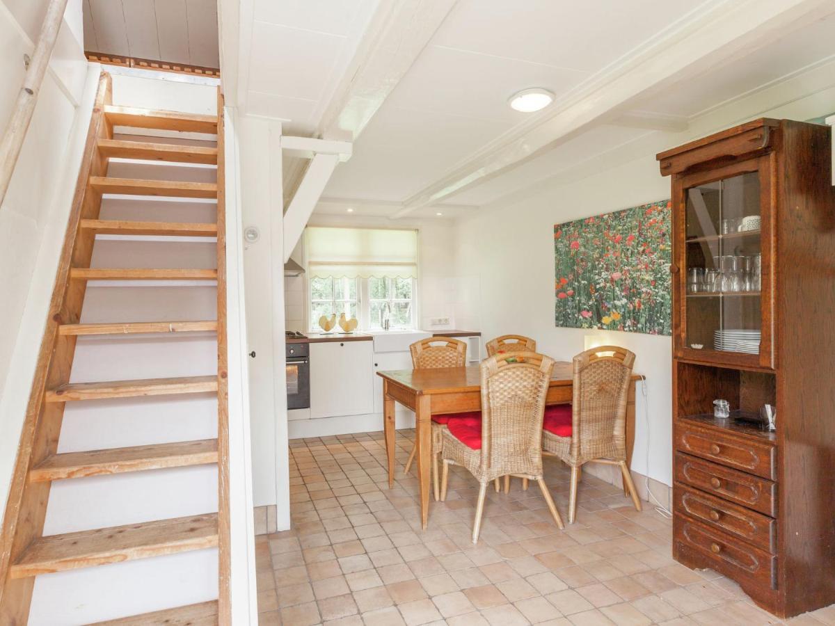 Cozy Holiday Home near Forest in Baarn Buitenkant foto
